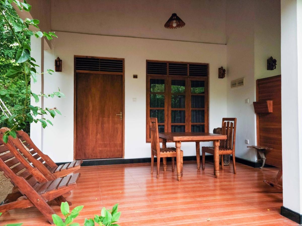 Woodholic Homestay Sigiriya Ngoại thất bức ảnh