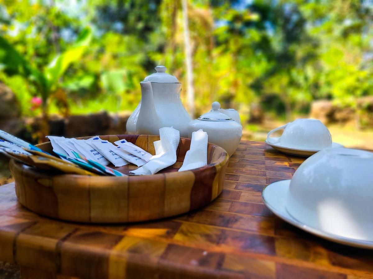 Woodholic Homestay Sigiriya Ngoại thất bức ảnh