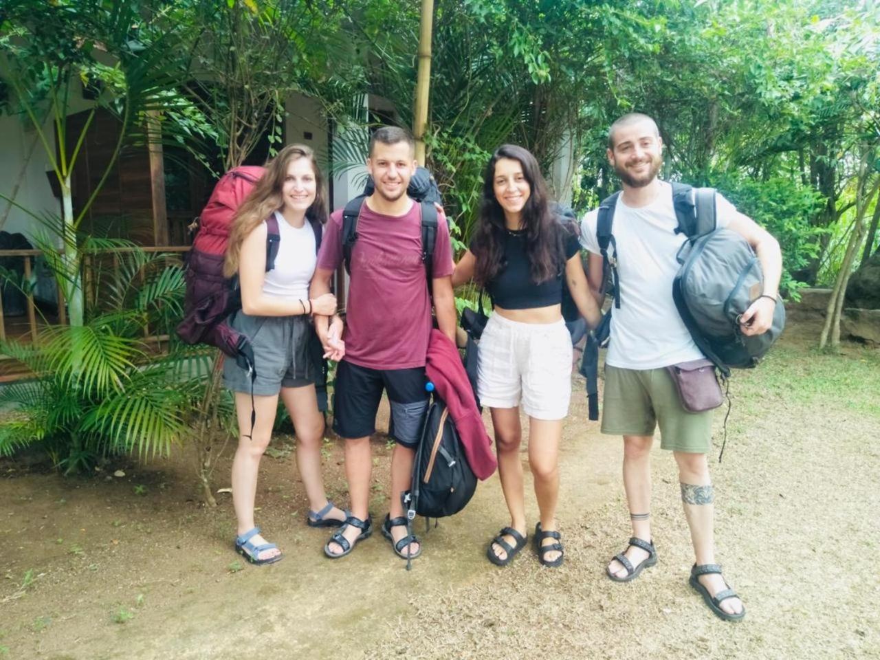 Woodholic Homestay Sigiriya Ngoại thất bức ảnh